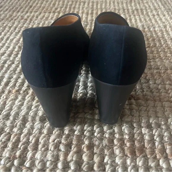 Coclico Women's Black Suede Shoes - Picture 2 of 4